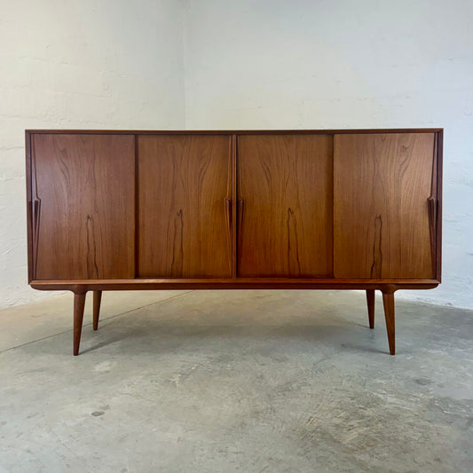 Omann Jun. Møbelfabrik  Model #19 Tall Sideboard / Highboard -  #A1777