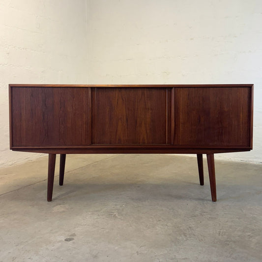 Sejling Skabe Teak Sideboard Designed By E.W. Bach - #A2129
