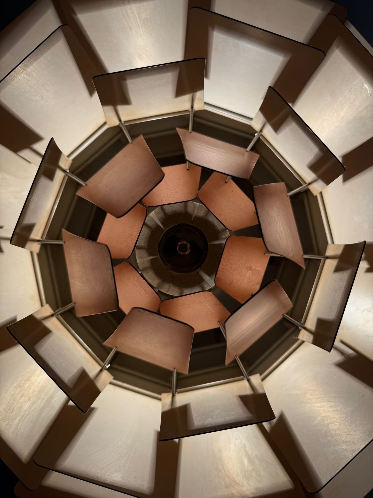 Louis Poulsen Artichoke Lamp in Copper Designed by Poul Henningsen (Large)