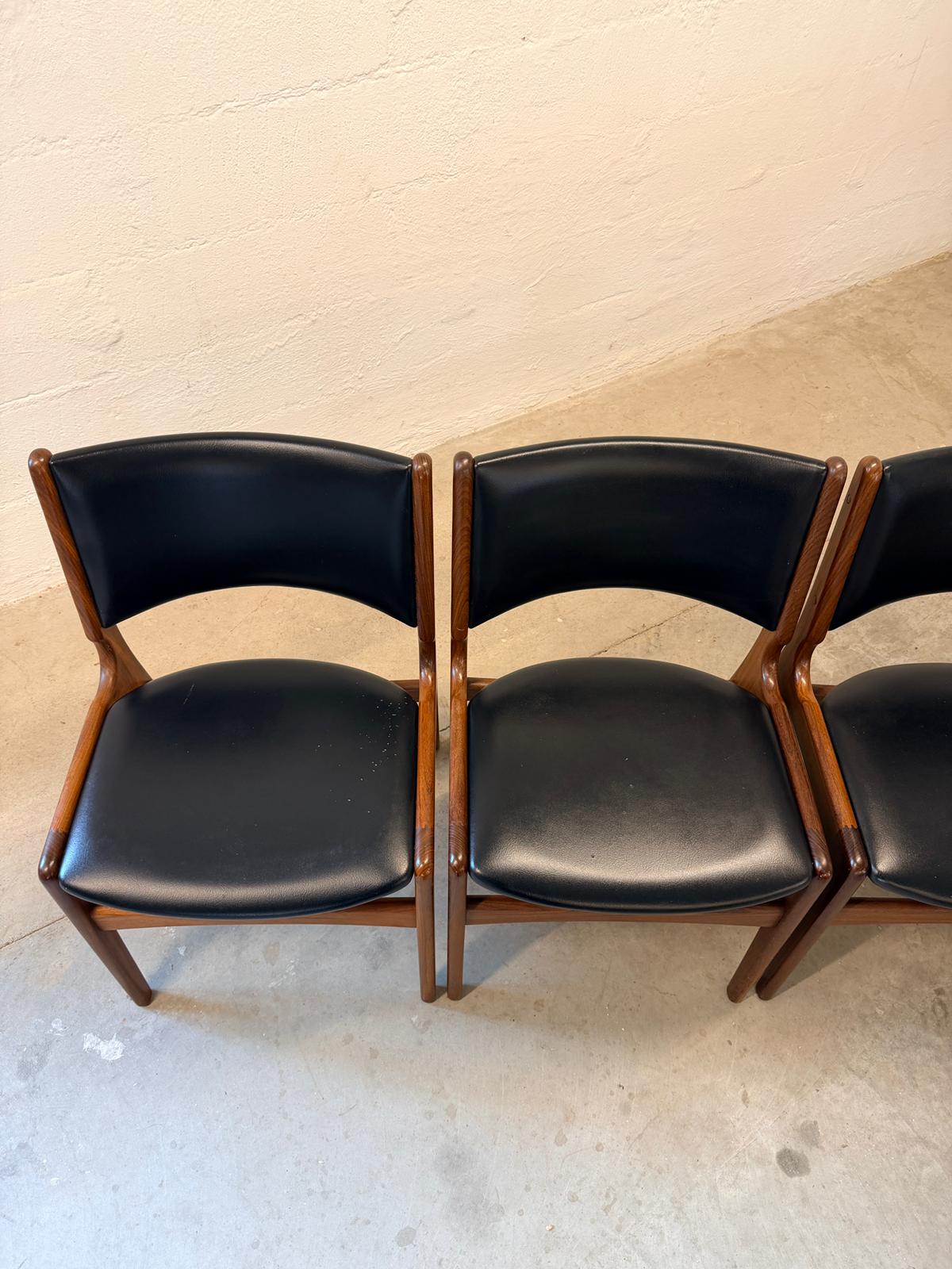 Oddense Maskinsnedkeri A/S Set of 6 Model #89 Teak Dining Chairs Designed by Erik Buch - #A2159