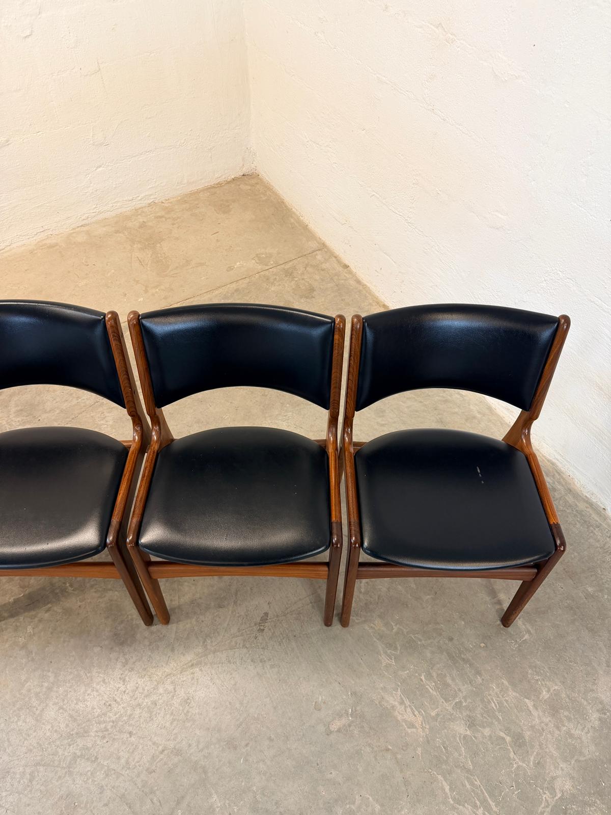 Oddense Maskinsnedkeri A/S Set of 6 Model #89 Teak Dining Chairs Designed by Erik Buch - #A2159