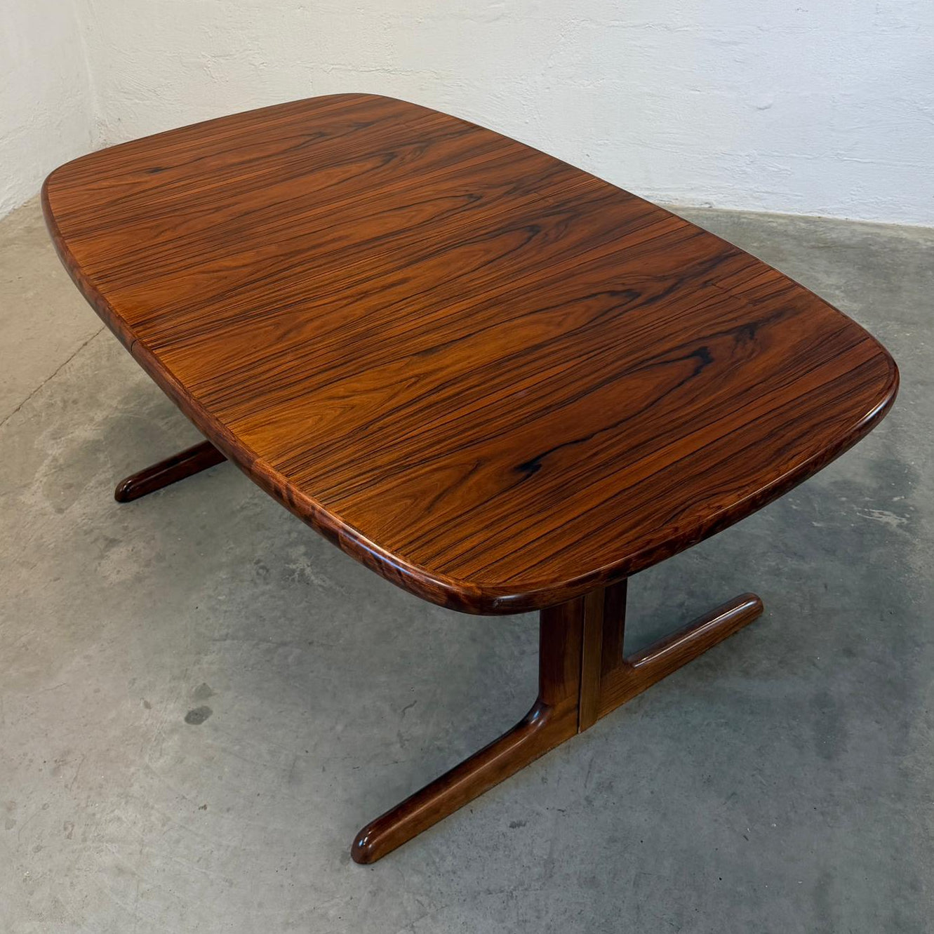 Skovby Møbelfabrik A/S Rosewood Dining Table - #A2161