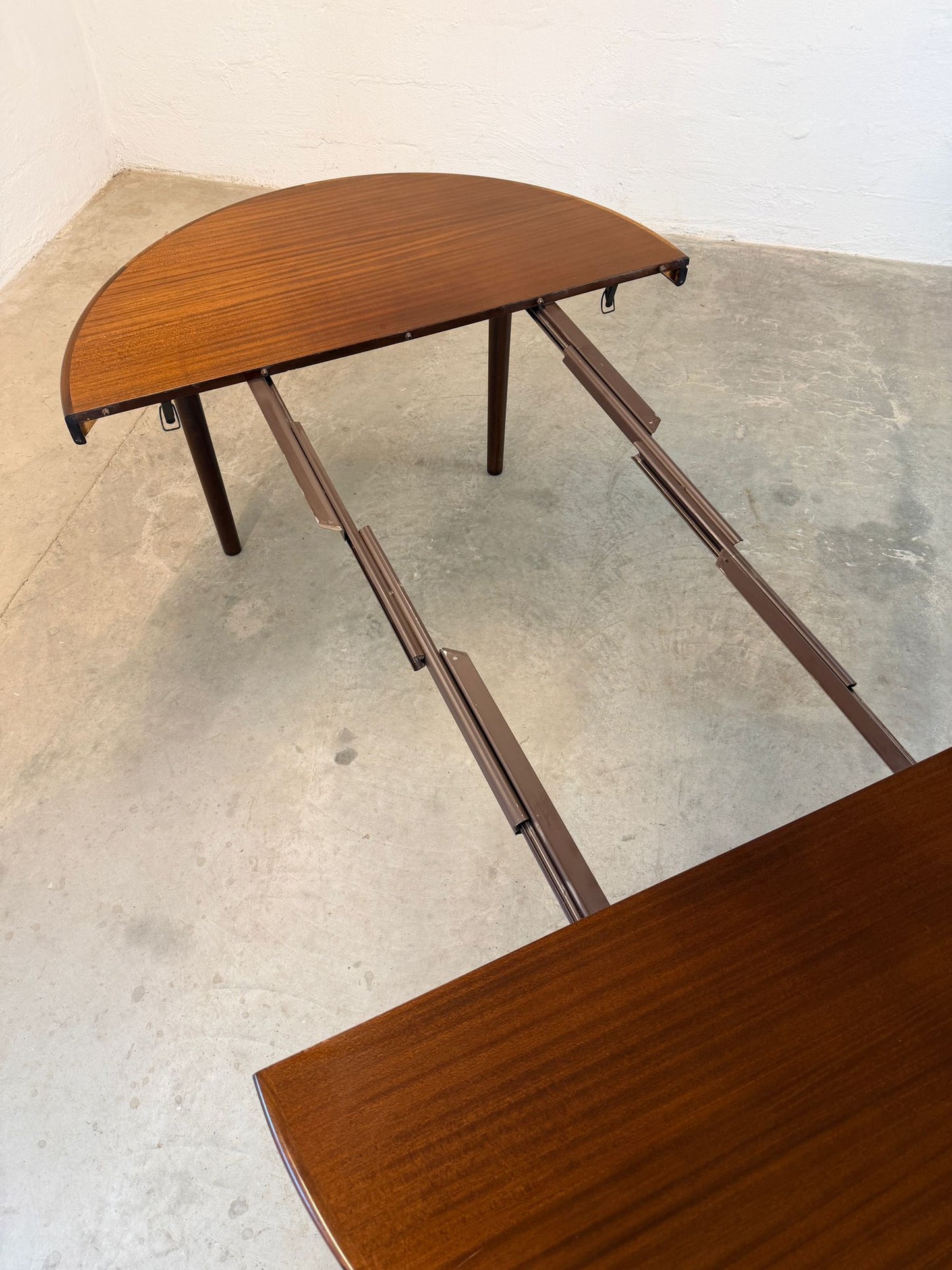 Bramin Møbler Round Mahogany Dining Table with 2 Leaves Designed by H.W. Klein - #A2172