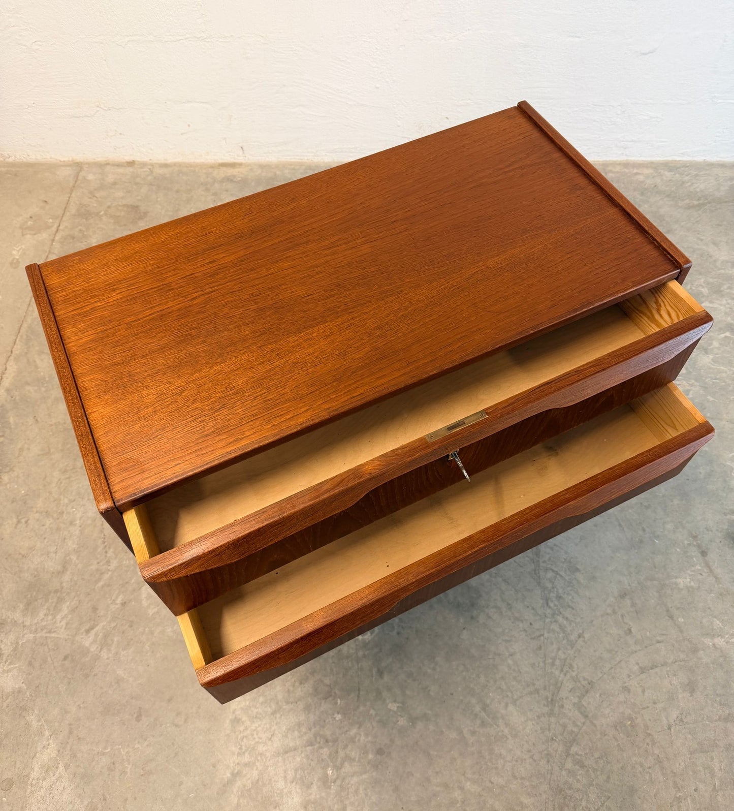 Danish Teak Dresser / 4 Drawer Chest - #A2184