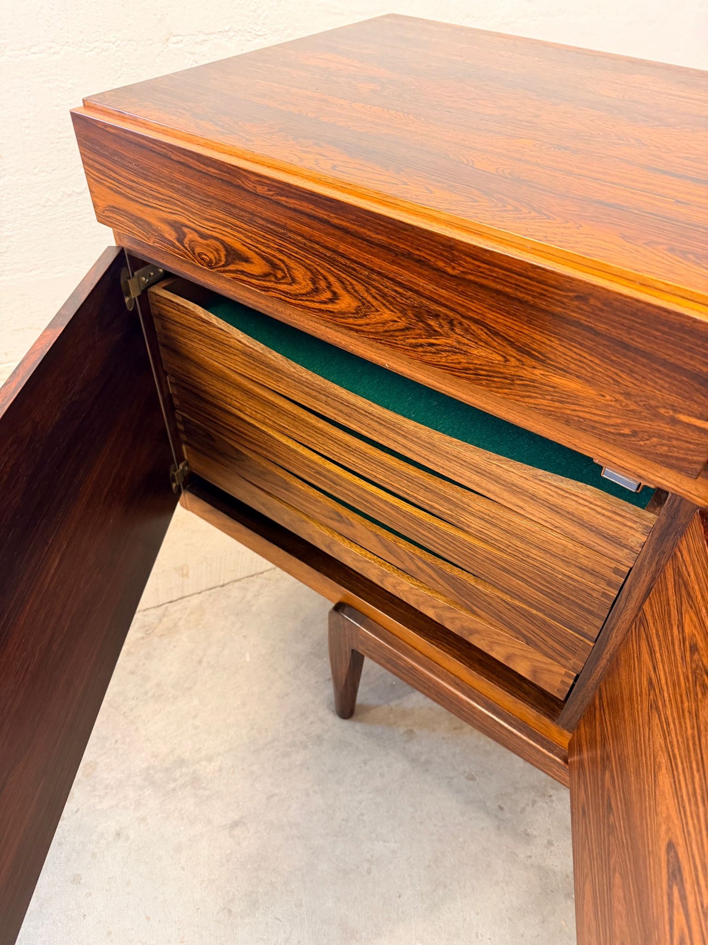 Faarup Møbelfabrik Model FA66 Rosewood Sideboard Designed by Ib Kofod-Larsen - #A2188