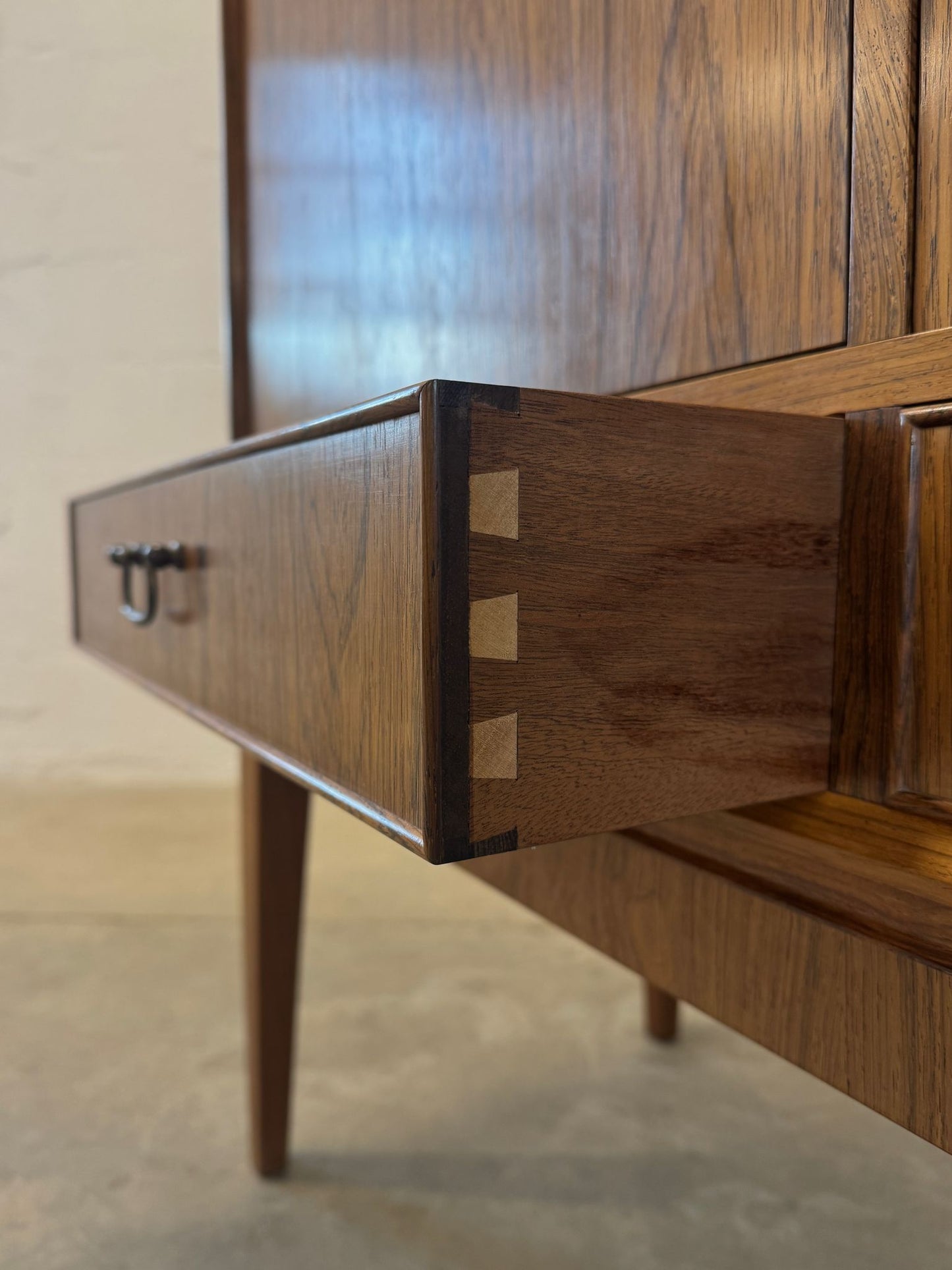 O. Bank Larsens Møbelfabrik Cutlery Cabinet / Highboard / Tall Sideboard - #A1704